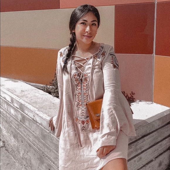 Mini blush boho dress - Picture 2 of 2